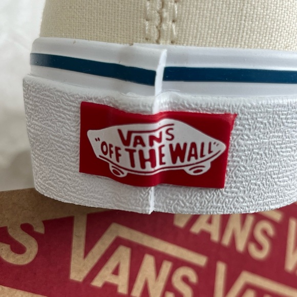 Vans Authentic Shoe size 8.5 W - Picture 5 of 5